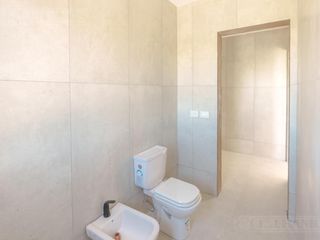 Foto 35 de Casa A LA LAGUNA, con 4 suites en venta en VIRAZÓN