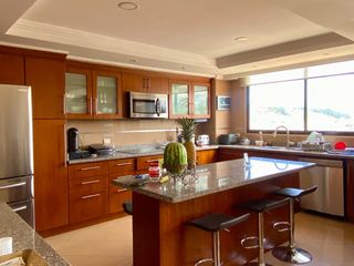Foto 2 de HERMOSO DEPARTAMENTO EN VENTA, SECTOR ORDOÑEZ LASSO
