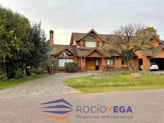 Foto 1 de Casa en venta Country Club Banco Provincia