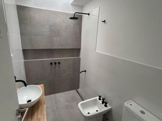 Foto 9 de PH en venta - 2 Dormitorios 1 Baño - 75Mts2 - La Plata
