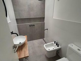 Foto 3 de PH en venta - 2 Dormitorios 1 Baño - 75Mts2 - La Plata