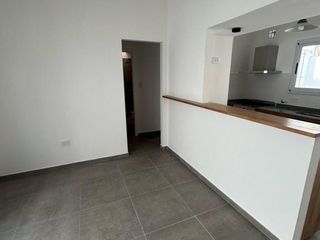 Foto 13 de PH en venta - 2 Dormitorios 1 Baño - 75Mts2 - La Plata