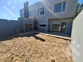 Foto 3 de En Venta, Duplex de 3 Dormitorios, a Estrenar, B° Venezia