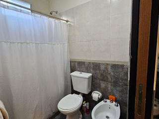 Foto 7 de Departamento en  Racedo y Perón
