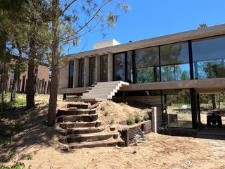 Foto 4 de Casa en VENTA en VILLAROBLES, a 15 km de Pinamar !