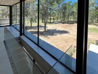 Foto 9 de Casa en VENTA en VILLAROBLES, a 15 km de Pinamar !