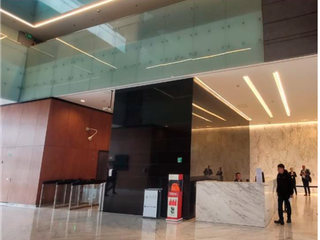 Foto 2 de Vendo o arriendo oficinas en Ciudad Salitre con y sin muebles