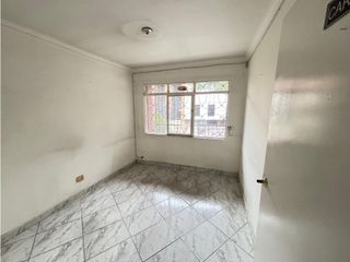Foto 5 de VENTA CASA LOTE BARRIO LORENA LAURELES MEDELLN PARA CONSTRUIR
