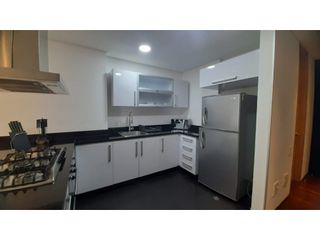 Foto 5 de Apartamento dúplex con terraza para arriendo en Santa Bárbara Alta