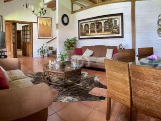 Foto 3 de CASA DE VENTA SECTOR ELOY ALFARO (CARCELÉN)