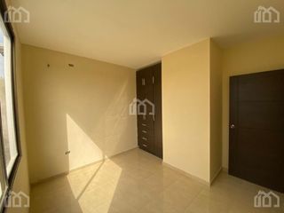 Foto 8 de CASA DE VENTA EN URBANIZACIÓN PRIVADA DE MANTA