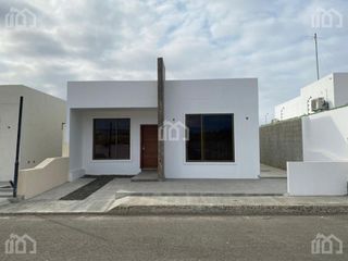 Foto 13 de CASA DE VENTA EN URBANIZACIÓN PRIVADA DE MANTA