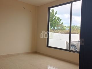 Foto 7 de CASA DE VENTA EN URBANIZACIÓN PRIVADA DE MANTA