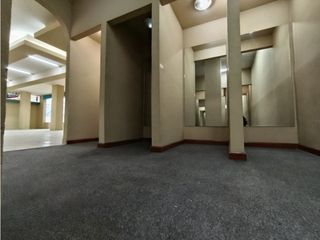 Foto 5 de La Mariscal, Local Comercial en Renta, 600m2, 3 Ambientes