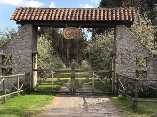 Foto 4 de Vendo Casa - Terreno de 20.000m en la Entrada a Lasso entre Latacunga y Machachi