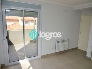 Foto 12 de Casa en venta en barrio privado Jockey Club - Salta Capital