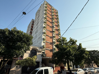 Foto 1 de Departamento en alquiler de 2 dormitorios. Colón 66