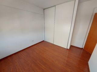 Foto 9 de Departamento en alquiler en Lanus Oeste