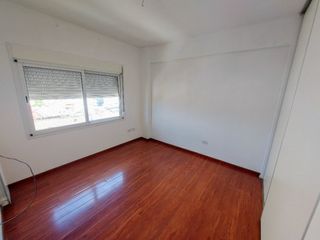 Foto 10 de Departamento en alquiler en Lanus Oeste