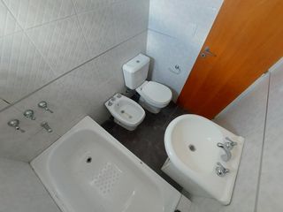Foto 7 de Departamento en alquiler en Lanus Oeste