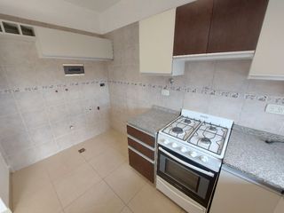 Foto 4 de Departamento en alquiler en Lanus Oeste