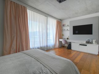 Foto 53 de Exclusiva Casa en Venta El Golf Nordelta Al Agua