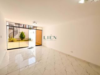 Foto 4 de De Estreno - Finos Acabados - Terraza con Jardín
