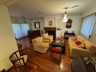 Foto 5 de Impecable chalet 3 dormitorios  en victoria s/750 mts lote