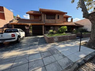 Foto 1 de Impecable chalet 3 dormitorios  en victoria s/750 mts lote