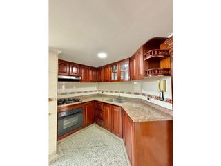 Foto 2 de VENDO APARTAMENTO DE 167MTS. ALTO PRADO