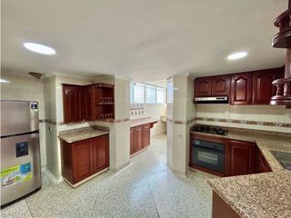 Foto 1 de VENDO APARTAMENTO DE 167MTS. ALTO PRADO