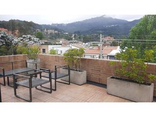 Foto 5 de Apartamento dúplex con terrazas para arriendo en Santa Bárbara Alta