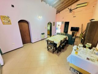 Foto 3 de CASA LOTE PROPIO CON GALPÓN!