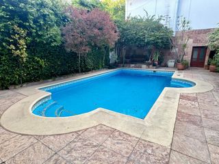 Foto 7 de Alquiler Temporario Casa con Piscina, Jardín y Terraza.