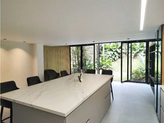 Foto 3 de Acogedora Casa Reformada Envig Montessori  1530 Mill