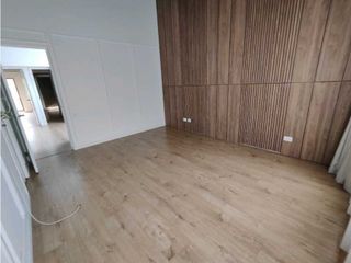 Foto 10 de Acogedora Casa Reformada Envig Montessori  1530 Mill