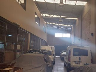 Foto 7 de VENTA GALPON  Y OFICINA COMERCIAL PREMIUM