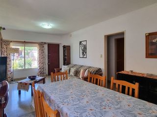 Foto 14 de CASA 3 AMBIENTES VENTA LOBOS CON JARDIN Y QUINCHO