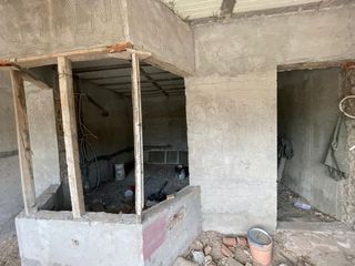 Foto 2 de SE VENDE CASA A REFACCIONAR