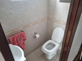 Foto 19 de Venta Departamento en Balvanera Cuatro Ambientes Parrilla Baulera