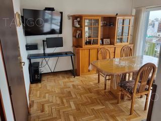 Foto 1 de Venta Departamento en Balvanera Cuatro Ambientes Parrilla Baulera
