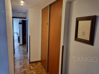 Foto 10 de Venta Departamento en Balvanera Cuatro Ambientes Parrilla Baulera