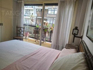 Foto 5 de Venta Departamento Caballito Tres Ambientes Dependencia Balcón Corrido  Apto Crédito