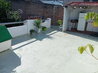 Foto 13 de Venta PH 5 Ambientes Parque Chacabuco Patio Balcón Terraza