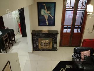 Foto 4 de Venta PH 5 Ambientes Parque Chacabuco Patio Balcón Terraza