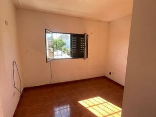 Foto 5 de VENTA DE DEPARTAMENTO PH 3 AMBIENTES, EN VILLA INSUPERABLE