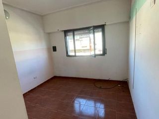 Foto 8 de VENTA DE DEPARTAMENTO PH 3 AMBIENTES, EN VILLA INSUPERABLE