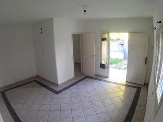 Foto 5 de Casa en alquiler / venta en Barrio Jardín , todo en una planta , Mirá el video !