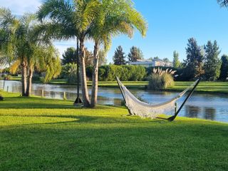 Foto 1 de VENTA, CASA A LAGUNA, POSADA DE LOS LAGOS al 100