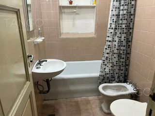 Foto 9 de Venta Departamento 4 Ambientes en Balvanera Con Dos Dormitorios Apto Crédito